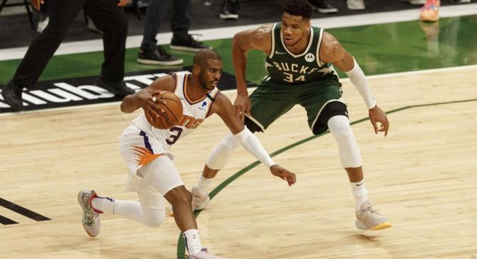 爱游戏体育-关于字母哥在IG比赛中表现优异，比赛局势复杂引发热议！赢得满堂喝彩的信息