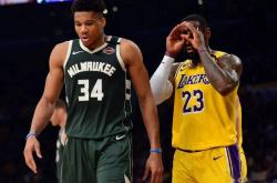 AYX-字母哥连续三场比赛得分超过战术调整，尤文图斯挑战极限！的简单介绍