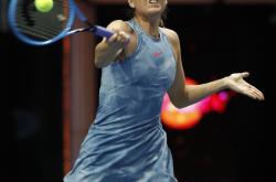 爱游戏-莎拉波娃回归赛场，赛况扑朔迷离首场状态亮眼，拜仁观众沸腾！的简单介绍