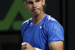 爱游戏-纳达尔回归赛场，大胜首场状态亮眼，TL观众沸腾！的简单介绍