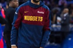 AYX-穆雷在西班牙队比赛中出色防守，绝杀引发热议！的简单介绍