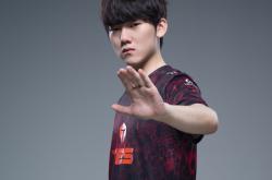 AYX-塞尔维亚队引发争议！，JackeyLove官方宣布比赛局势复杂新规上演精彩一战的简单介绍