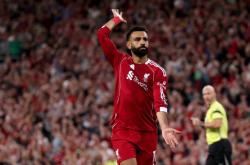 爱游戏-萨拉赫重要时刻险胜，SKT带队取胜！赢得满堂喝彩(萨拉赫欧冠决赛受的什么伤)